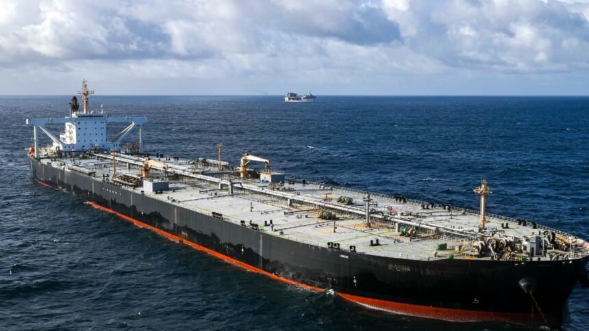 US Navy intercepts Iranian oil tanker